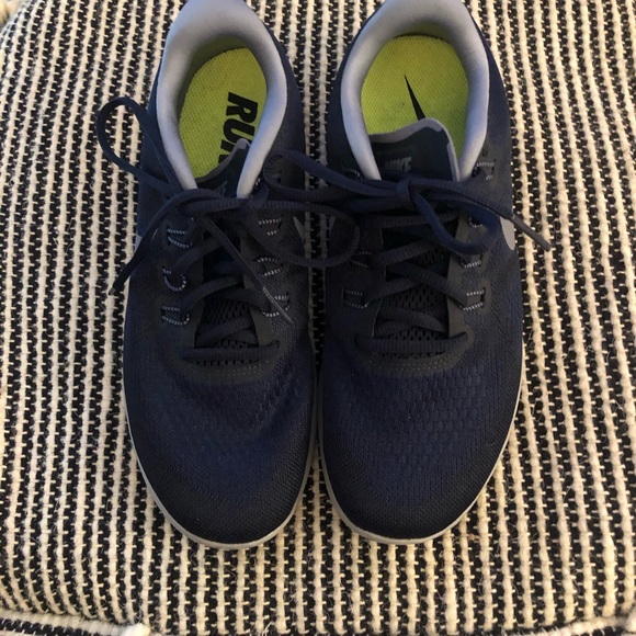 Nike Free Run Blue/Grey Shoe SZ 8.5 NWOT - Picture 2 of 9